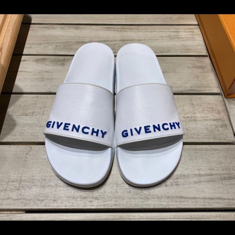 Men’s Givenchy Pool Slides